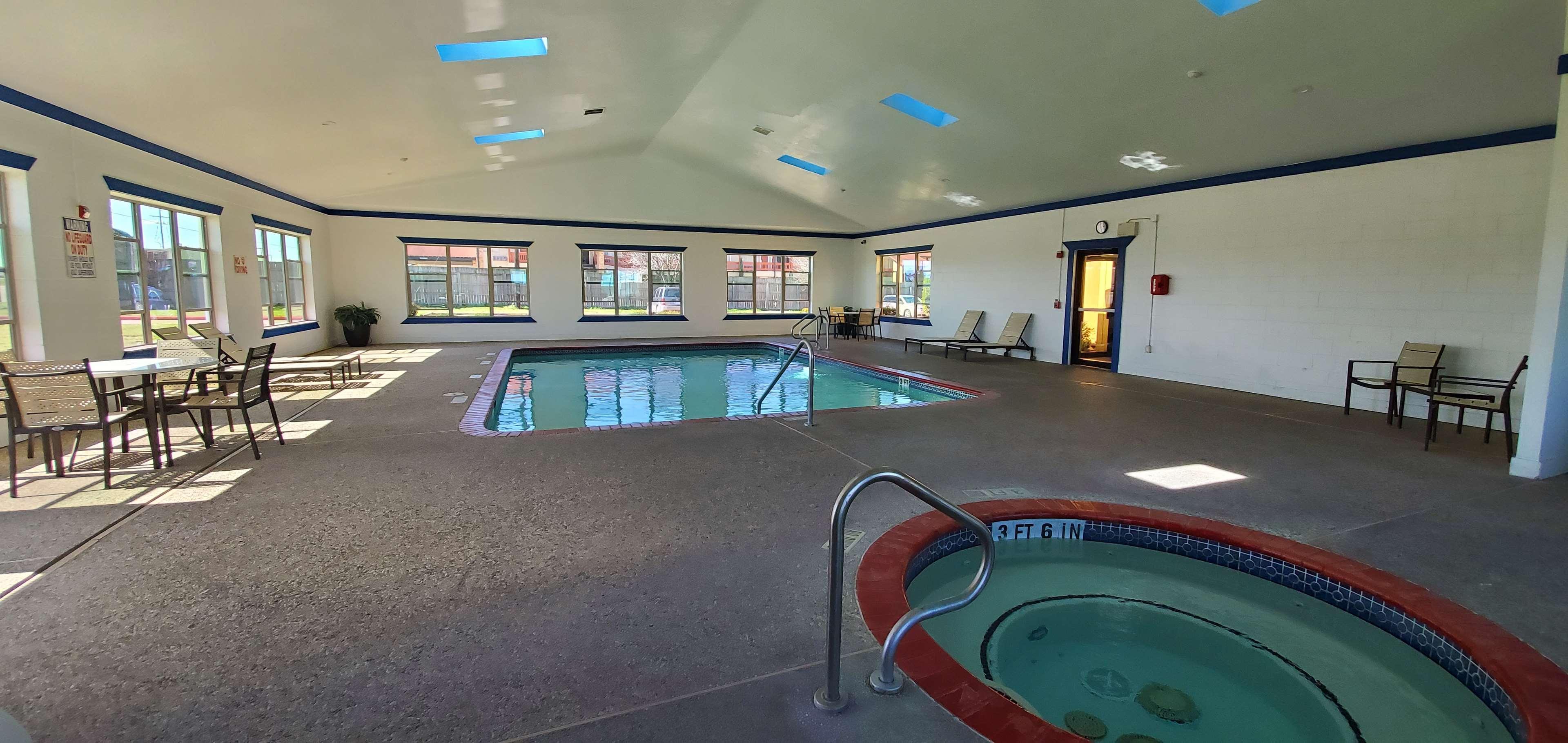 Best Western Executive Inn & Suites Madisonville Eksteriør bilde